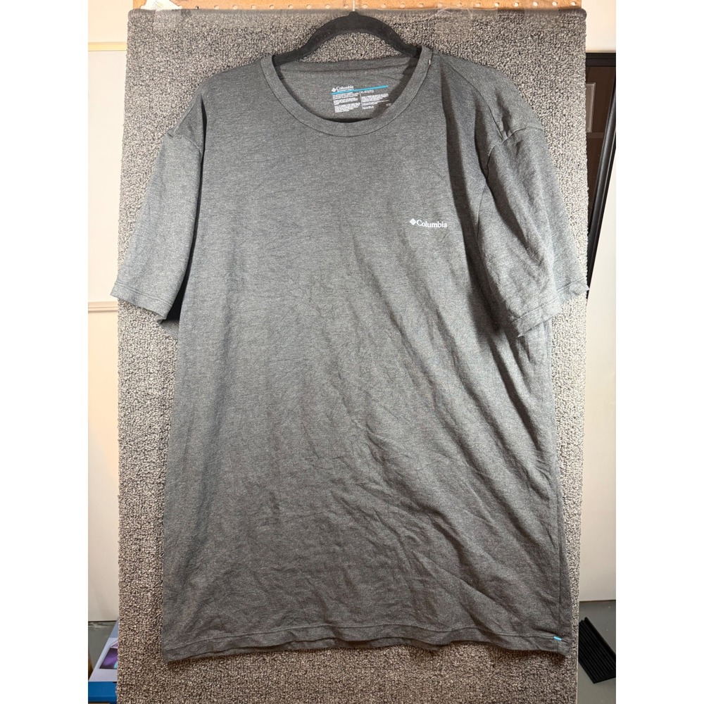 Columbia T-Shirt Mens XL Gray Short Sleeve Crew Neck Cotton Blend Logo 189